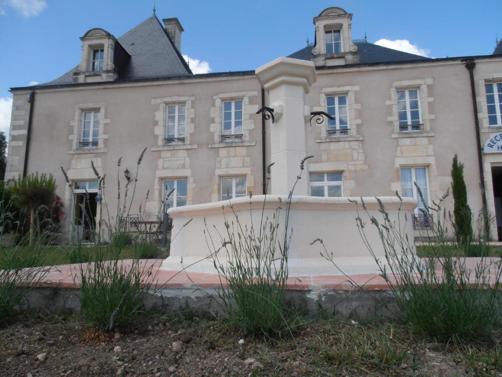 Chateau Sainte Marie Hotel Dompierre-sur-Charente Exterior foto