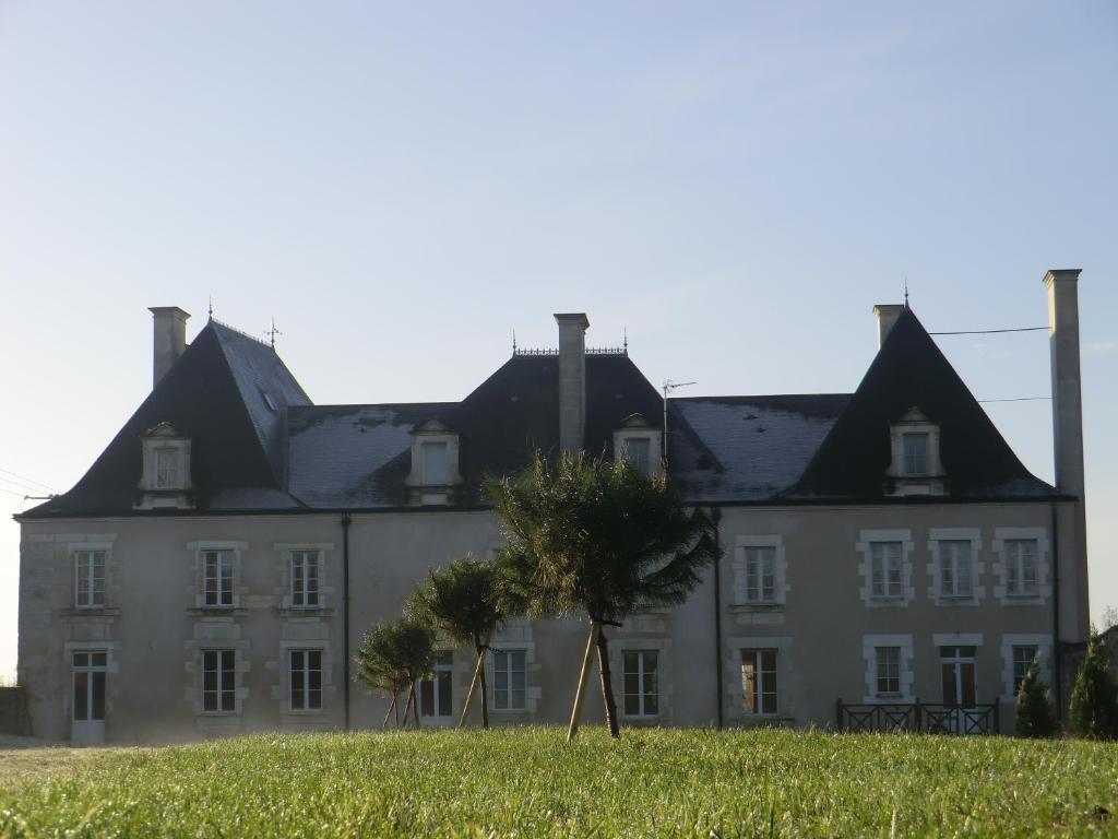 Chateau Sainte Marie Hotel Dompierre-sur-Charente Exterior foto